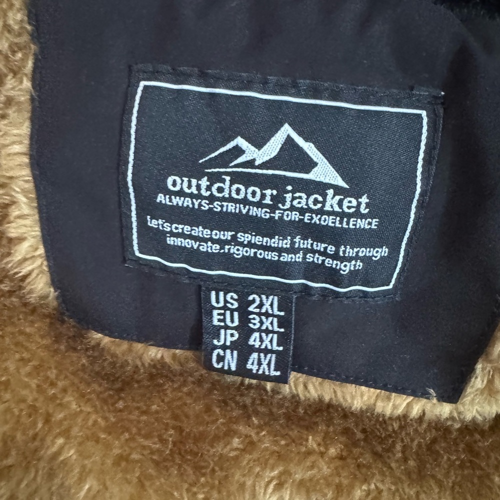 Men’s Black fleece lined  Puffer Vest - Picture 5 of 7